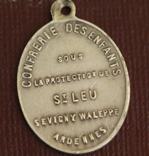 Rare ancienne medaille religieuse de Saint Leu invoqué pour les maladies nerveuses – Image 2