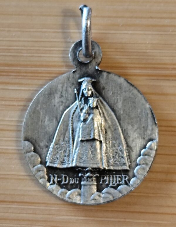 Rare médaille religieuse notre dame de chartres notre dame du pilier de couleur argent – Image 2