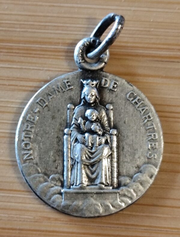 Rare médaille religieuse notre dame de chartres notre dame du pilier de couleur argent