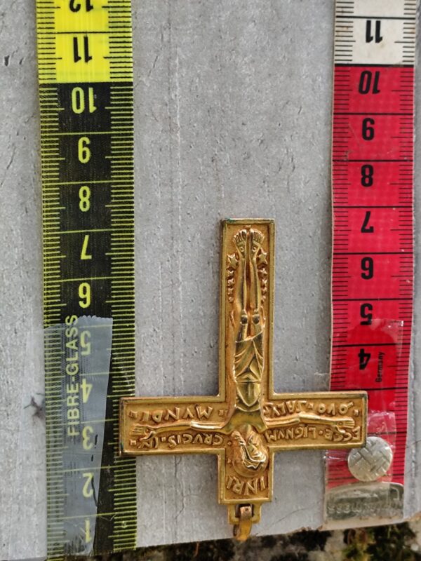 Croix pectorale Ferdinand py - Croix ancienne de Fernand PY - Médaille Jésus-Christ - Bijoux catholiques - Accessoire chrétien – Image 4