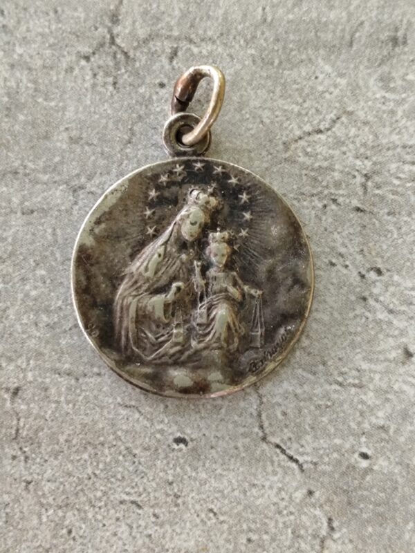 Antique médaille religieuse de la vierge marie et Jésus Christ scapulaire (Copie)