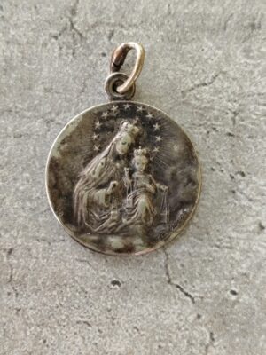 Antique médaille religieuse de la vierge marie et Jésus Christ scapulaire (Copie)