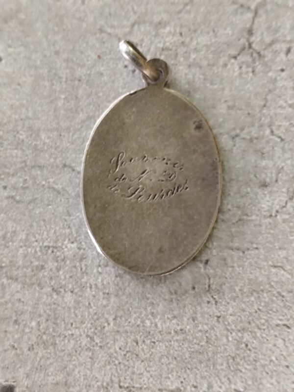 Antique médaille religieuse de la vierge marie de Lourdes souvenir de lourdes – Image 2