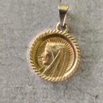 Antique médaille religieuse de la Vierge Marie