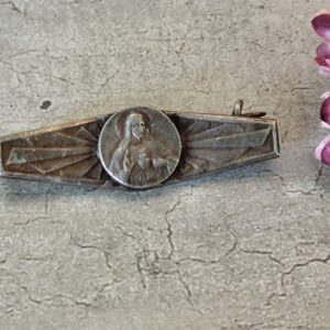 Antique  broche  religieuse de Jésus Christ