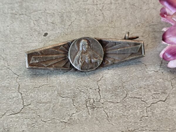 Antique  broche  religieuse de Jésus Christ – Image 3