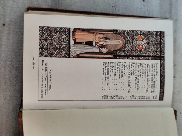 Missel romain  catholique vintage français en cuir, livre de messe , livre prières  de 1940  avec illustrations d'après Fra Angelico – Image 9