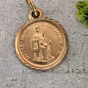 Rare antique médaille religieuse de  notre dame d'orcival