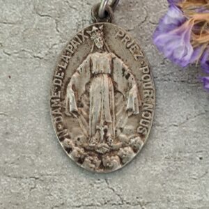 Antique médaille religieuse notre dame de la paix