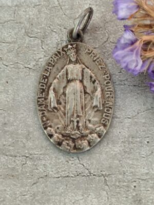 Antique médaille religieuse notre dame de la paix