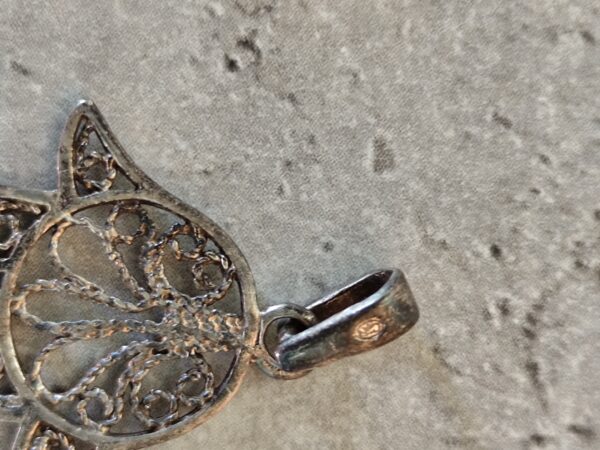 Ancien pendentif main de Fatima en argent – Image 3