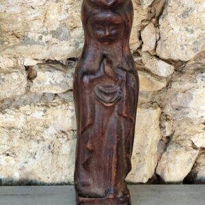 Ancienne statue religieuse de la Vierge Marie en bois
