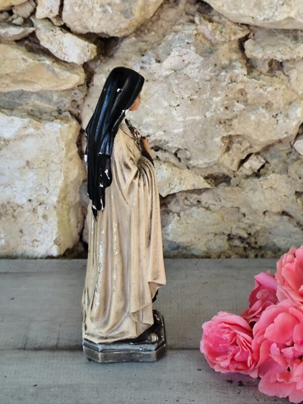 rare statue de sainte Thérèse de lisieux en plâtre signée pieraccini – Image 6