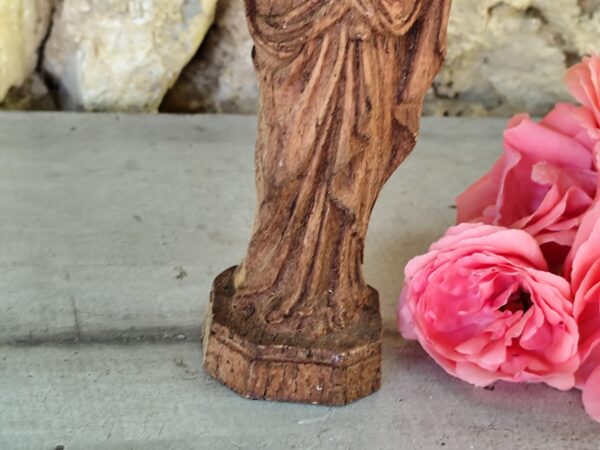 Ancienne statue religieuse de la Vierge Marie et l'enfant en bois – Image 4