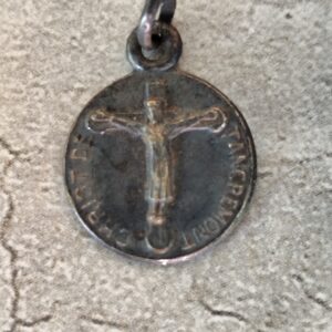 Antique  Médaille religieuse du Christ de Tancremont, Médaille Français Religieuse, Saint Christ en Croix, Chapelle de Tancremont