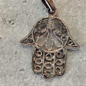 Ancien pendentif main de Fatima en argent
