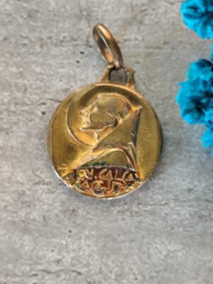 Saint Benoit en calcat draconem Fernand PY, Médaillon Pendent Médaille Saint Charme