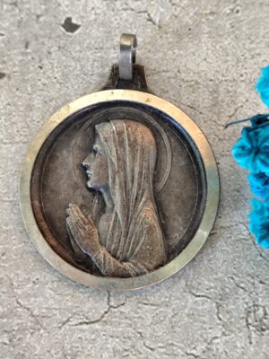 ancienne médaille religieuse de la Vierge Marie
