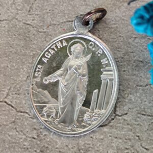 Antique médaille religieuse de sainte agathe et de sainte Lucie