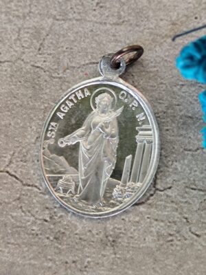 Antique médaille religieuse de sainte agathe et de sainte Lucie
