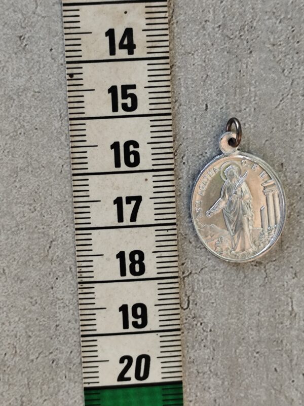 Antique médaille religieuse de sainte agathe et de sainte Lucie – Image 3