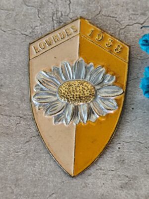 rare ancienne médaille  plaque  de lourdes 1938