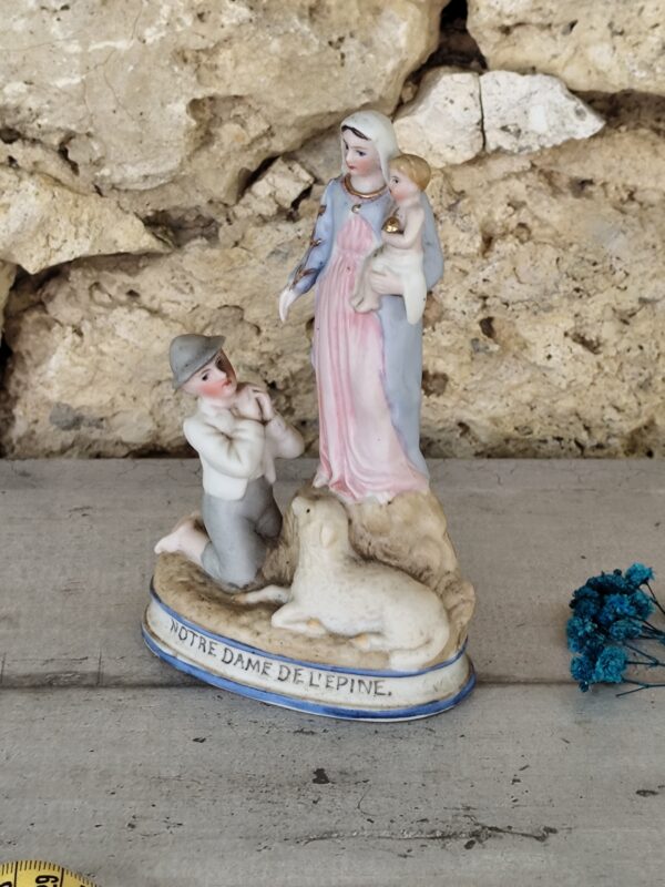 Ancienne statue religieuse de notre dame de l'epine en biscuit – Image 7