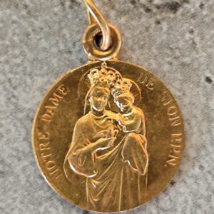 Antique médaille religieuse notre dame de sion de couleur dorée