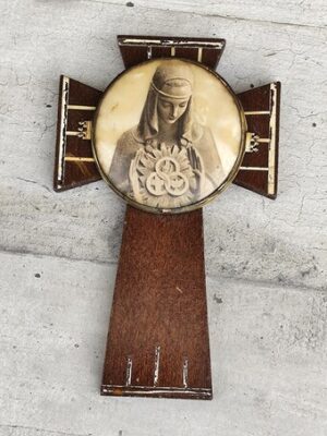 rare grande croix murale notre dame de la Trinité