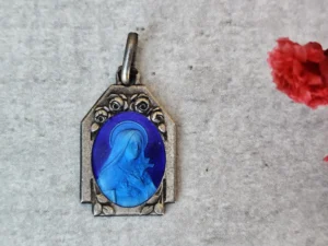 Rare Antique médaille religieuse française art déco de  sainte Thérèse de Lisieux en email et argent