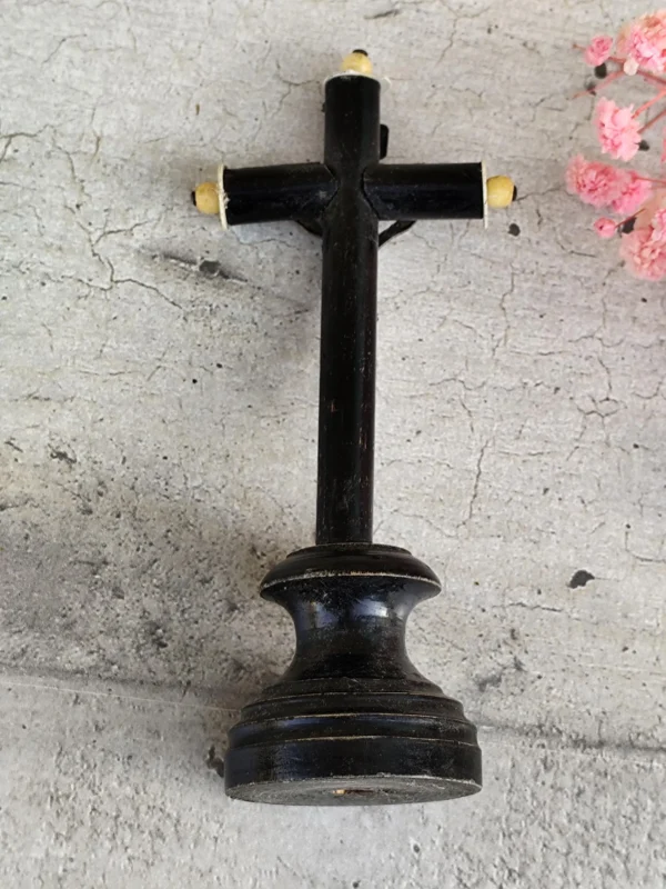 rare crucifix de table en bois d'ébène napoléon III – Image 2