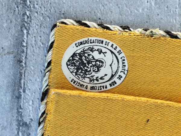 Rare relique de linge porté par la bienheureuse Marie Euphrasie pelletier congrégation de notre dame de charité de bon pasteur d'angers – Image 3