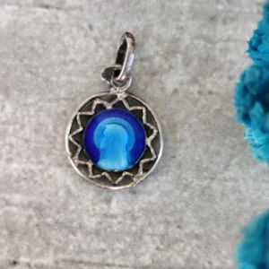 Antique médaille religieuse de la Vierge Marie de lourdes en émail en argent