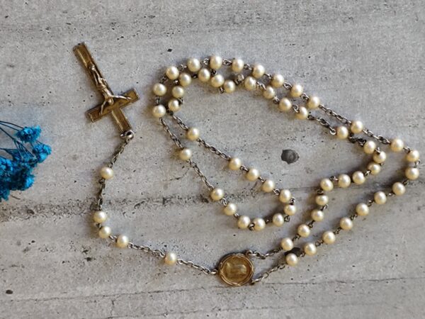 Antique chapelet religieux de perles de la Vierge Marie – Image 2