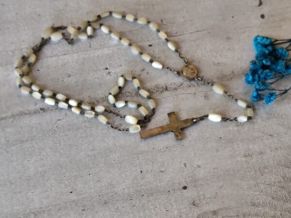Antique chapelet en perles de nacre de la Vierge Marie – Image 5