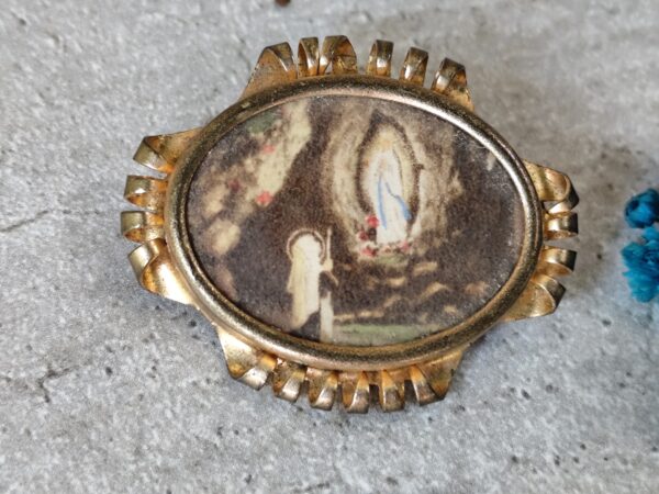Ancienne broche de lourdes – Image 2