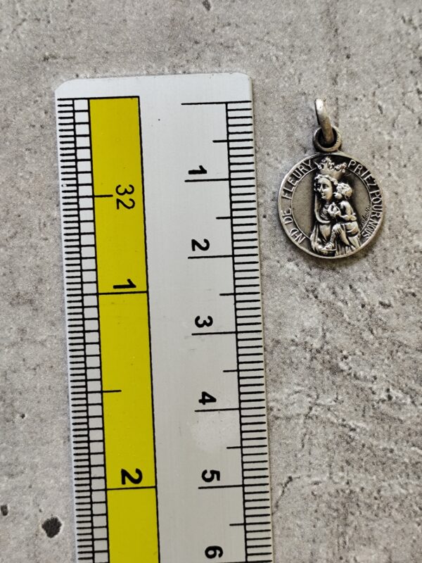Antique médaille religieuse notre dame de Fleury et saint Benoît – Image 3