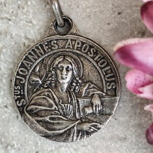Antique médaille religieuse de saint Jean Baptiste.