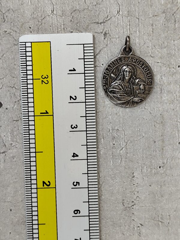 Antique médaille religieuse de saint Jean Baptiste. – Image 3