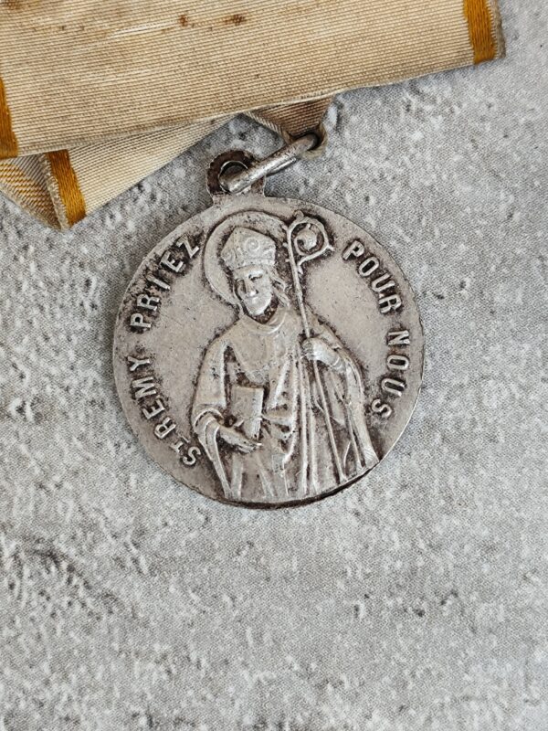 Rare médaille religieuse de Saint Rémy , notre dame de Reims – Image 3