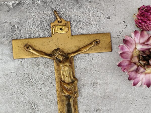 Antique croix pectorale jésus Christ crucifix en bronze – Image 2
