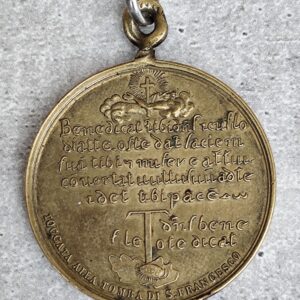 Rare antique médaille religieuse en bronze de la bénédiction de saint François d'Assise