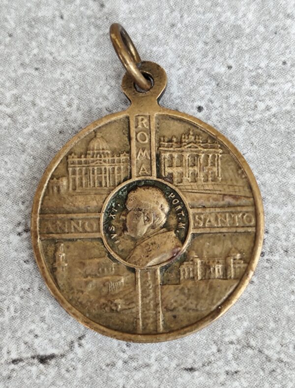 Antique médaille religieuse notre dame de guadalupe et le pape puis XI en bronze – Image 2