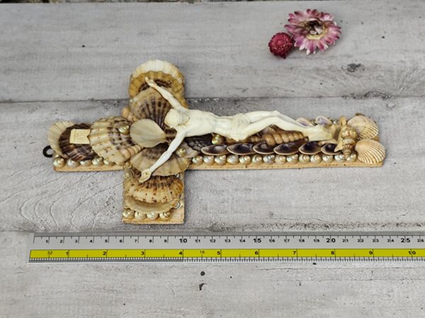 art chrétien crucifix Jésus-Christ corpus christi art religieux coquillage cadeau de dévotion – Image 6