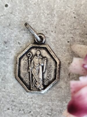 Antique médaille religieuse de saint Meen.