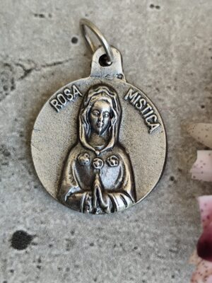 Médaille religieuse Rosa Mistica de couleur argent ronde
