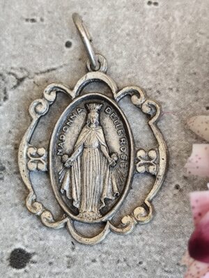Rare ancienne medaille religieuse de san Damiano notre dame des roses de couleur argent