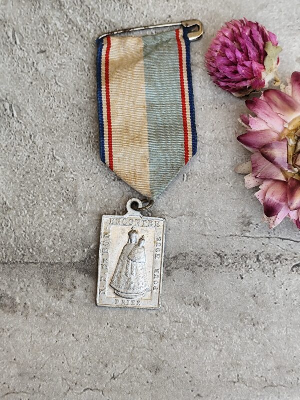 Antique médaille religieuse de saint etienne agen et de notre dame de Bon encontre – Image 4
