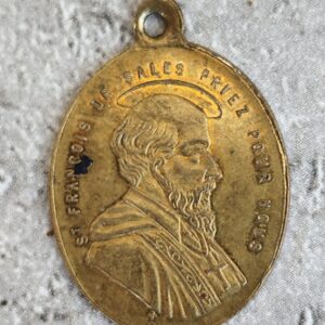 Antique médaille religieuse saint François de sales et sainte Jeanne de Chantal en laiton.