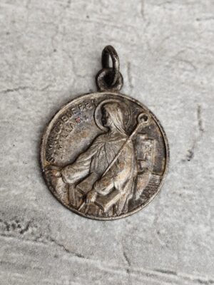 Médaille religieuse de sainte Mildrede et saint Omer